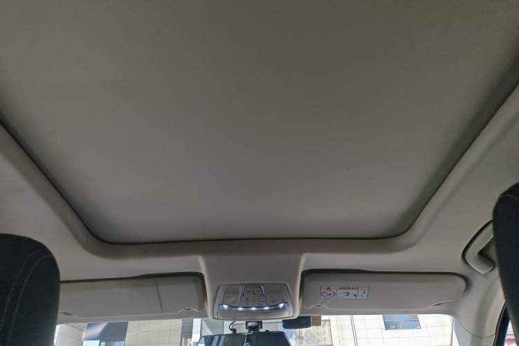 Used Bestune T77 2019 230 TID Automatic Luxury Version China VI Emission Standard Headliner