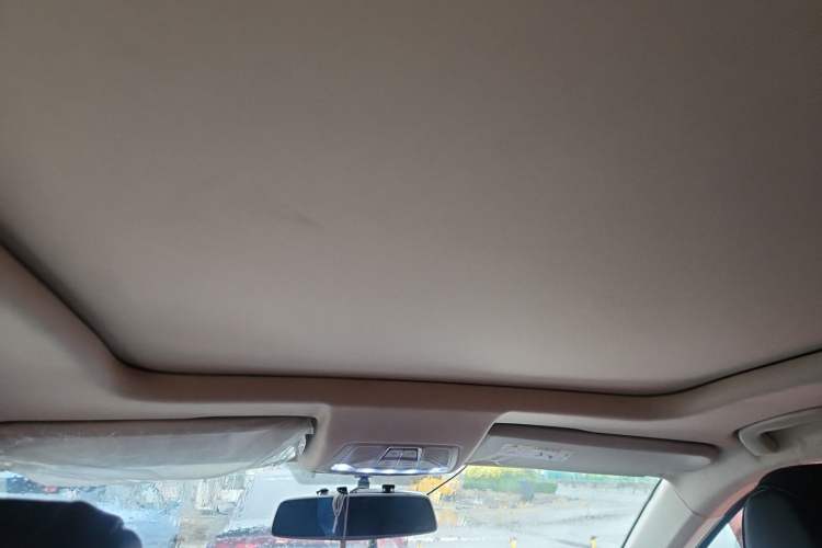 Used Bestune T77 2019 230 TID Automatic Luxury Version China VI Emission Standard Headliner
