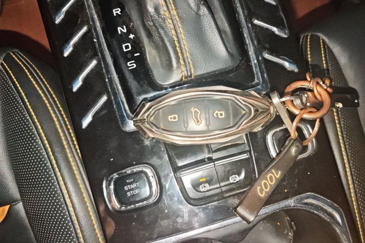 Used Bestune T77 2019 230 TID Automatic Luxury Version National V Interior 1