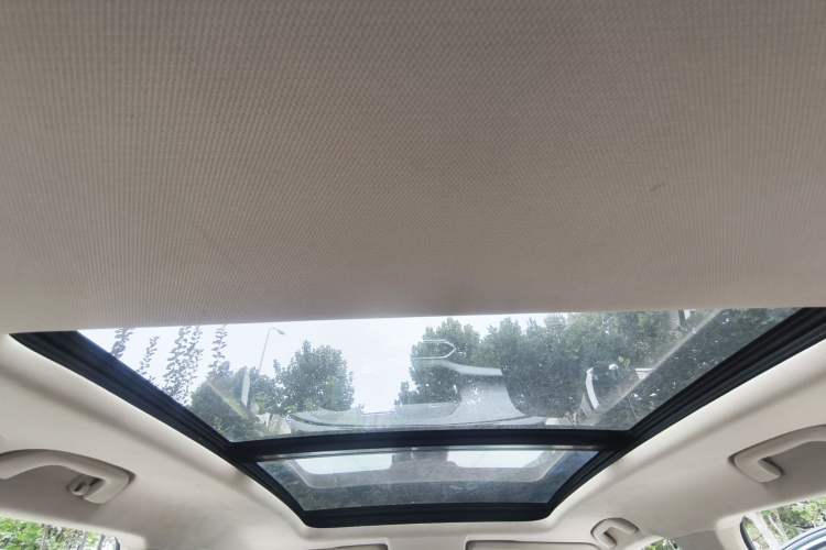 Used Bestune T77 2019 230 TID Automatic Luxury Version China VI Emission Standard Interior 11