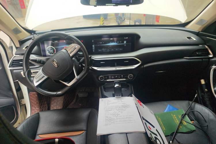 Used Bestune T77 2019 230 TID Automatic Prestige Version China V Emission Standard Interior 2