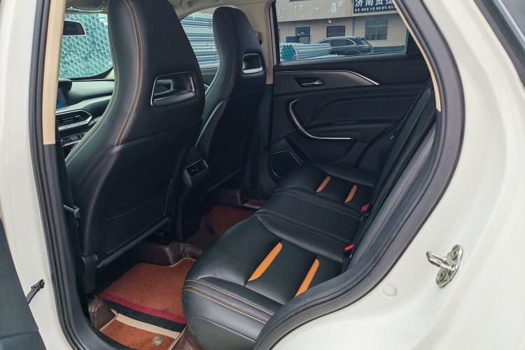Used Bestune T77 2019 230 TID Automatic Luxury Version National V Interior 3