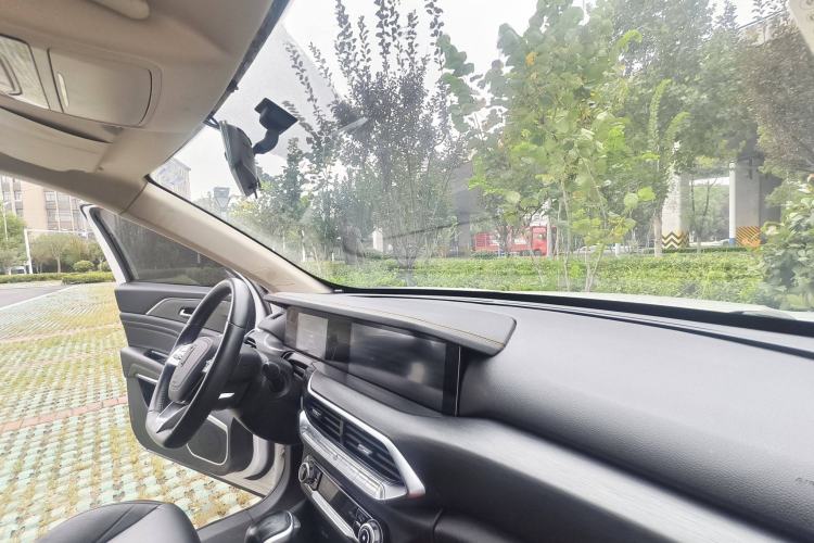 Used Bestune T77 2019 230 TID Automatic Luxury Version China VI Emission Standard Interior 8