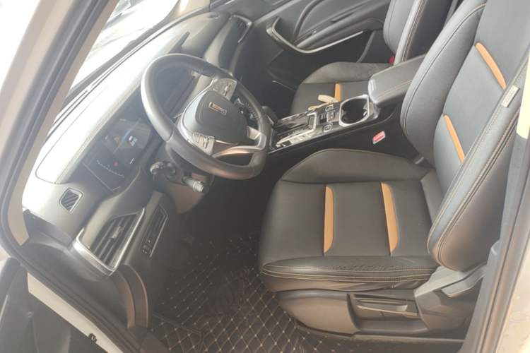 Used Bestune T77 2019 Facelift 230 TID Automatic Luxury Version China V Emission Standard Left Front Seat
