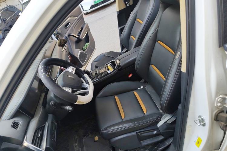 Used Bestune T77 2019 230 TID Automatic Prestige Version China VI Emission Standard Left Front Seat
