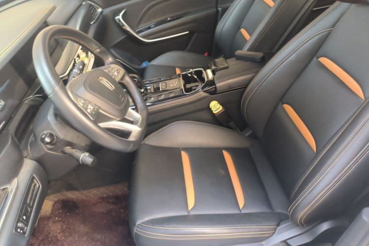 Used Bestune T77 2019 230 TID Automatic Prestige Version China V Emission Standard Left Front Seat