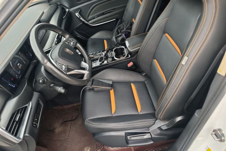Used Bestune T77 2019 230 TID Automatic Luxury Version China VI Emission Standard Left Front Seat