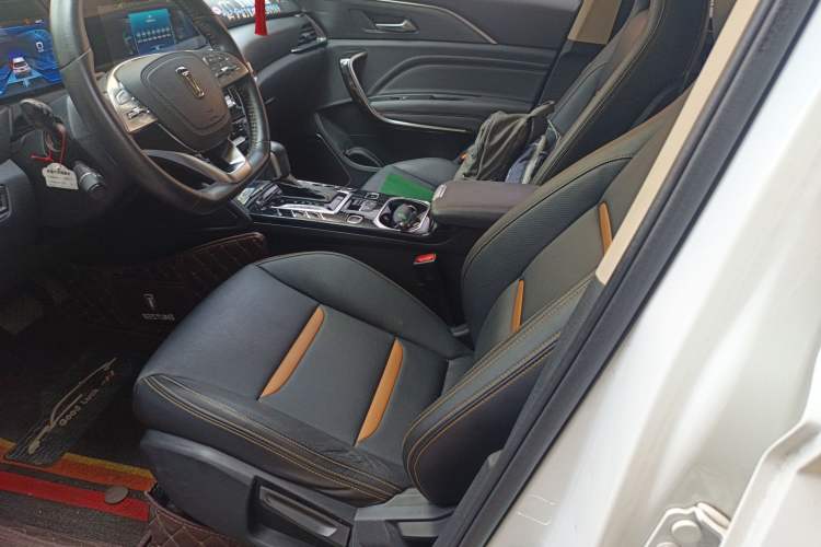 Used Bestune T77 2019 230 TID Automatic Luxury Version China VI Emission Standard Left Front Seat
