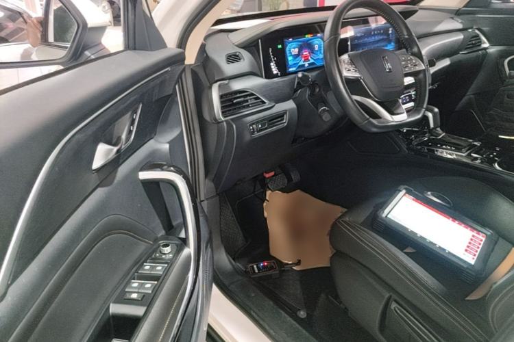 Used Bestune T77 2019 230 TID Automatic Luxury Version National V Left Front Seat