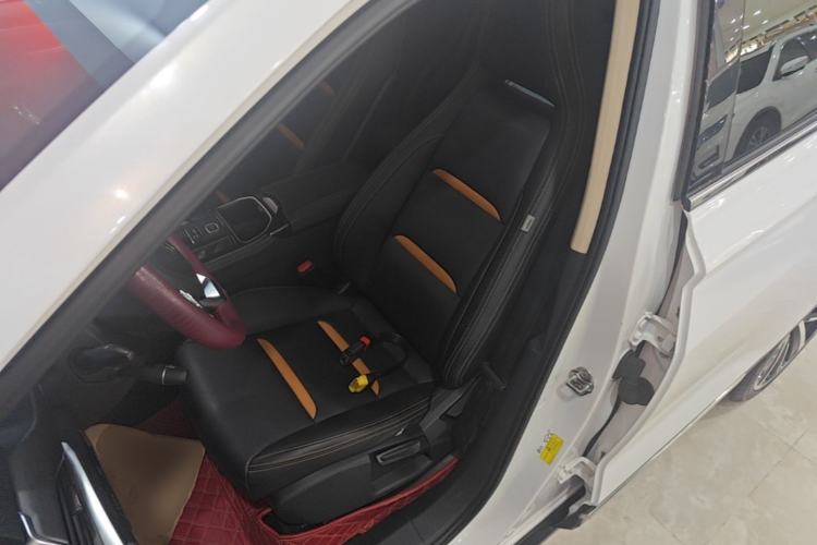 Used Bestune T77 2019 230 TID Automatic Prestige Version China VI Emission Standard Left Front Seat