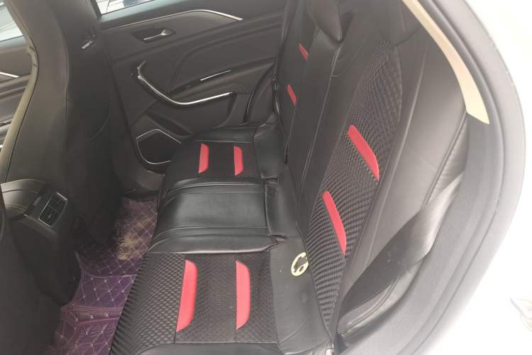 Used Bestune T77 2019 230 TID Automatic Prestige Version China V Left Rear Seat