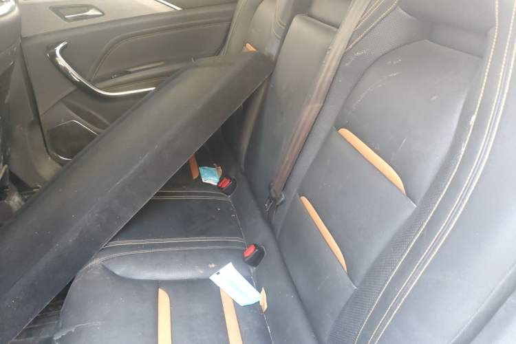 Used Bestune T77 2019 230 TID Automatic Luxury Version China VI Emission Standard Left Rear Seat