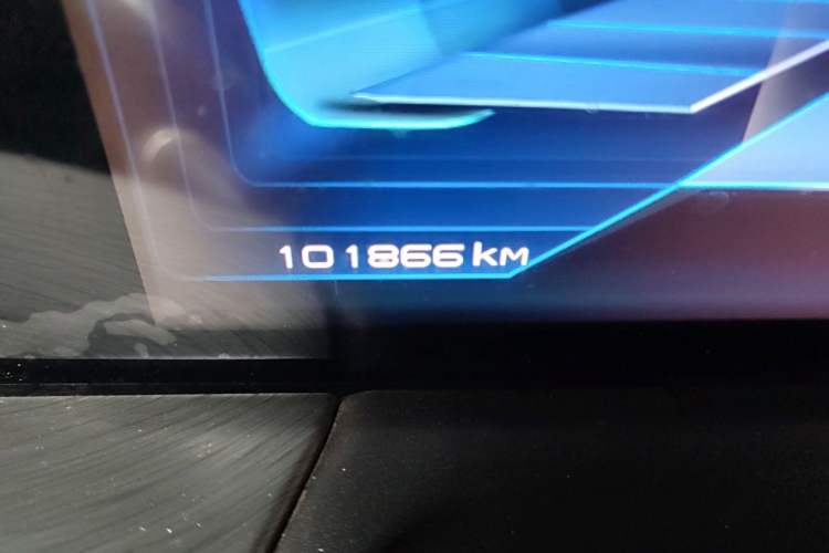 Used Bestune T77 2019 230 TID Automatic Luxury Version China VI Emission Standard Odometer Close Up