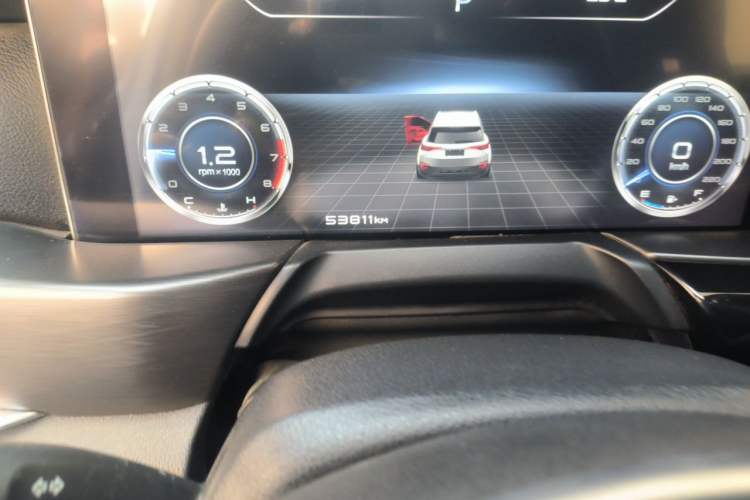 Used Bestune T77 2019 230 TID Automatic Prestige Version China V Emission Standard Odometer Close Up