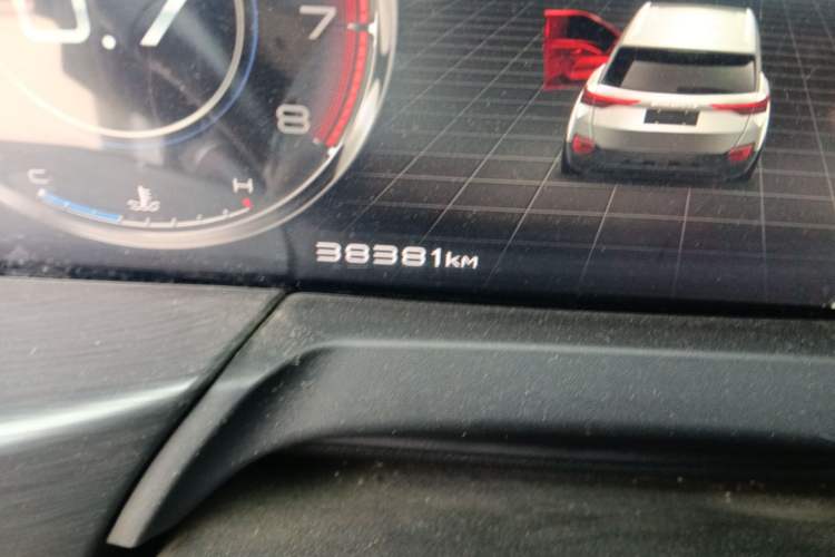Used Bestune T77 2019 230 TID Automatic Prestige Version China VI Emission Standard Odometer Close Up