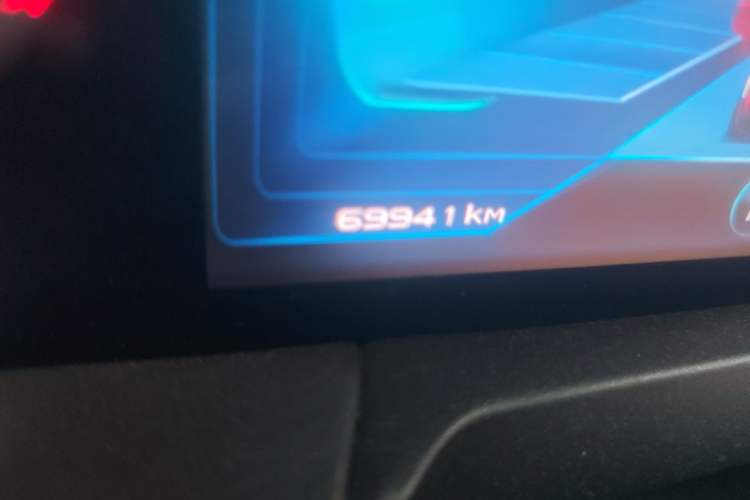 Used Bestune T77 2019 230 TID Automatic Luxury Version National V Odometer Close Up