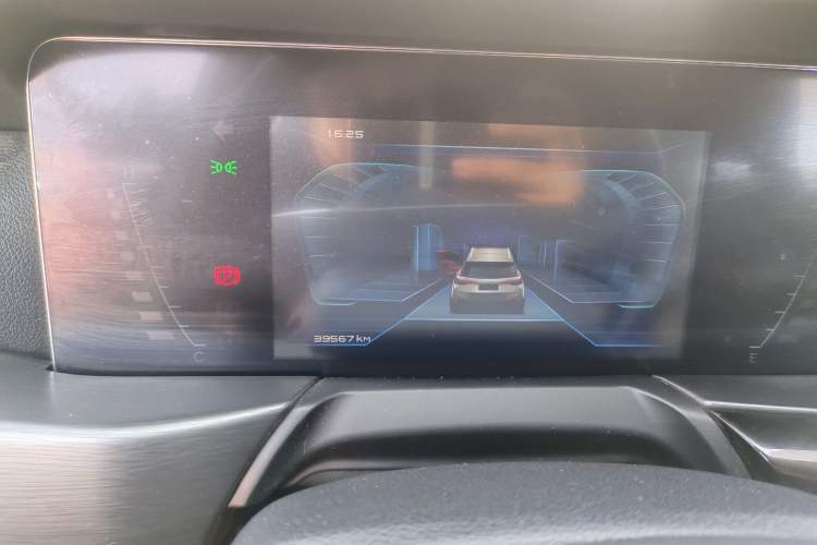Used Bestune T77 2019 230 TID Automatic Luxury Version China VI Emission Standard Odometer Close Up