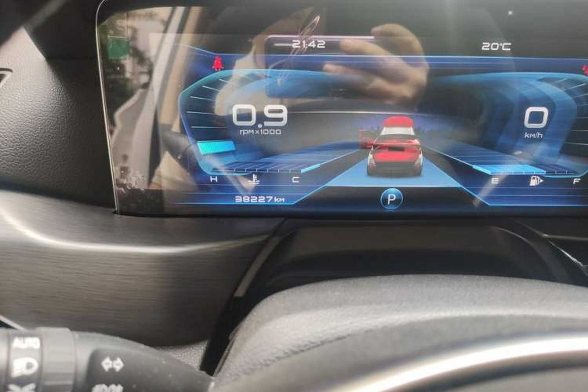 Used Bestune T77 2019 230 TID Automatic Prestige Version China VI Emission Standard Odometer Close Up