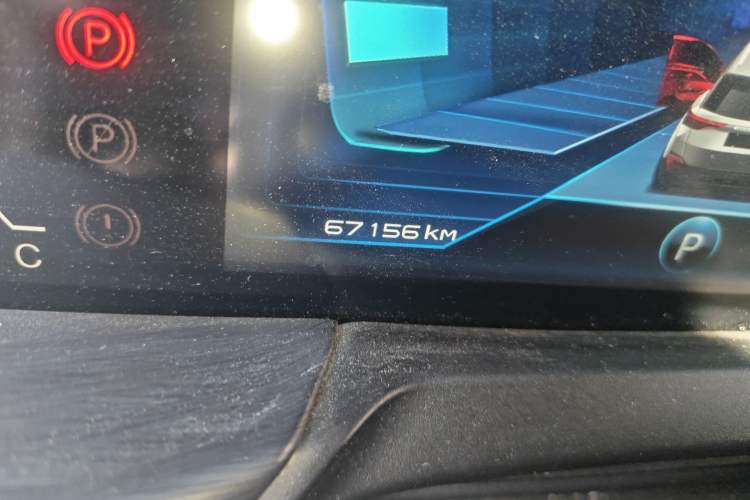 Used Bestune T77 2019 230 TID Automatic Luxury Version China VI Emission Standard Odometer Close Up