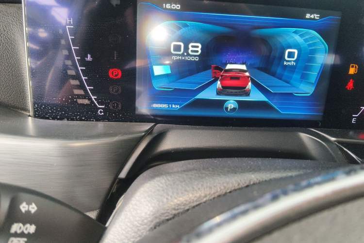 Used Bestune T77 2019 230 TID Automatic Luxury Version National V Odometer Close Up