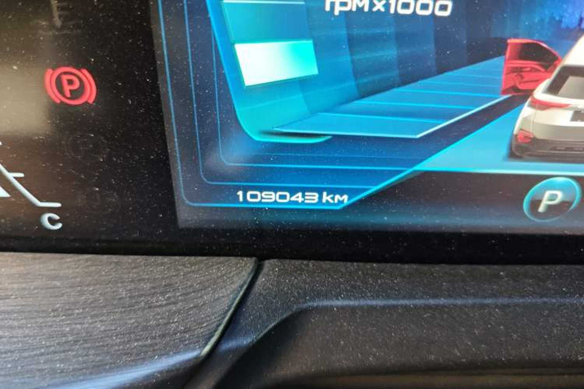 Used Bestune T77 2019 230 TID Automatic Luxury Version China VI Emission Standard Odometer Close Up