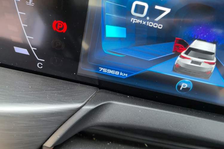 Used Bestune T77 2019 230 TID Automatic Luxury Version China VI Emission Standard Odometer Close Up