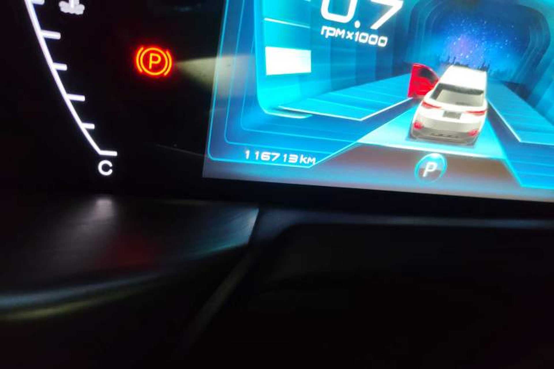 Used Bestune T77 2019 230 TID Automatic Luxury Version National V Odometer Close Up