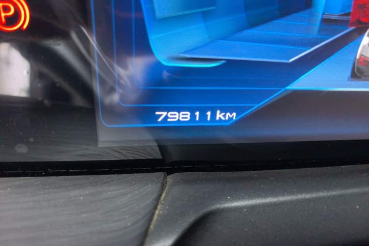 Used Bestune T77 2019 230 TID Automatic Luxury Version China VI Emission Standard Odometer Close Up
