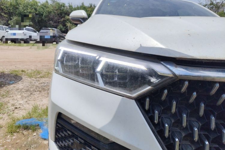 Used Bestune T77 2019 230 TID Automatic Prestige Version China V Emission Standard Right Front Headlight