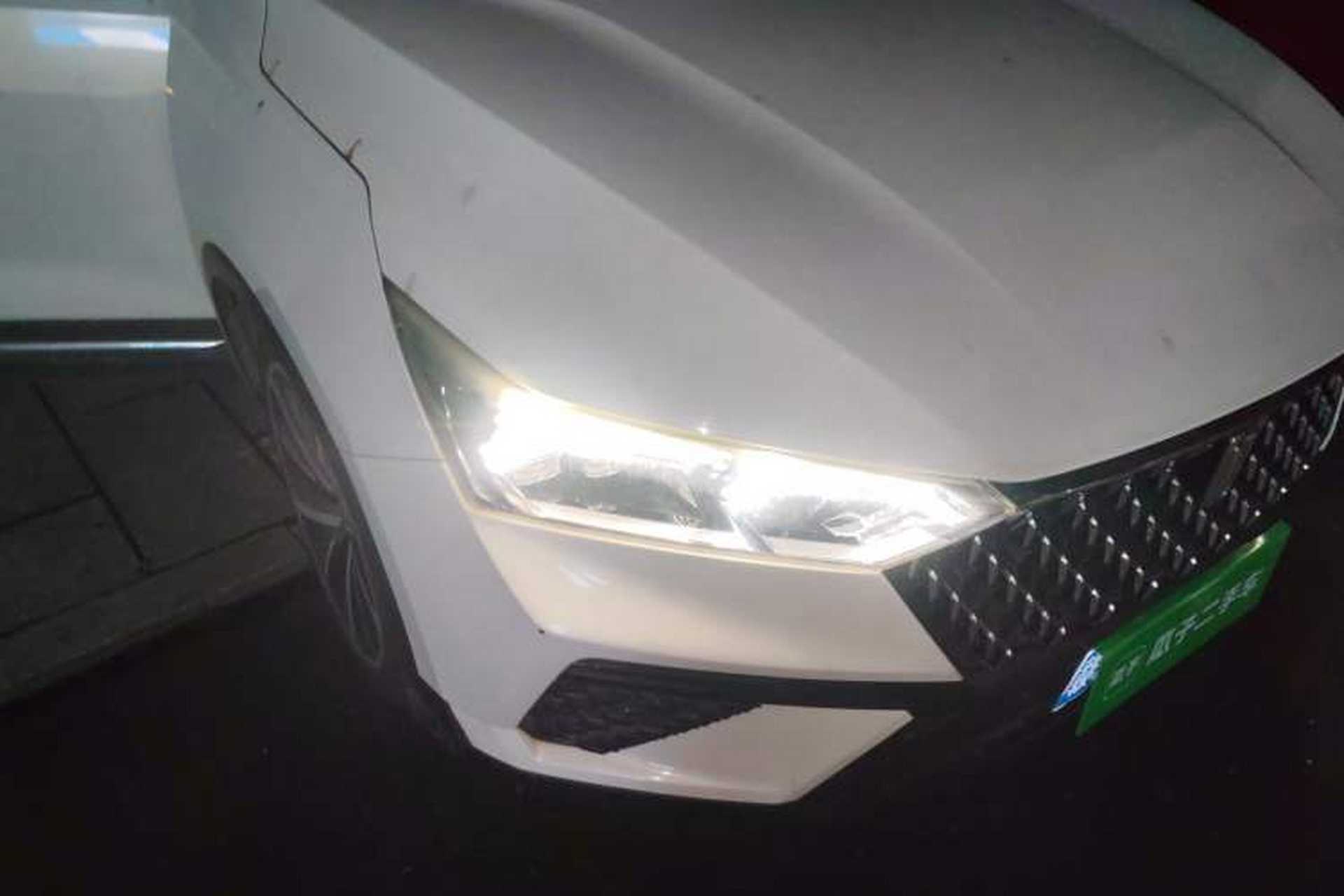 Used Bestune T77 2019 230 TID Automatic Luxury Version National V Right Front Headlight