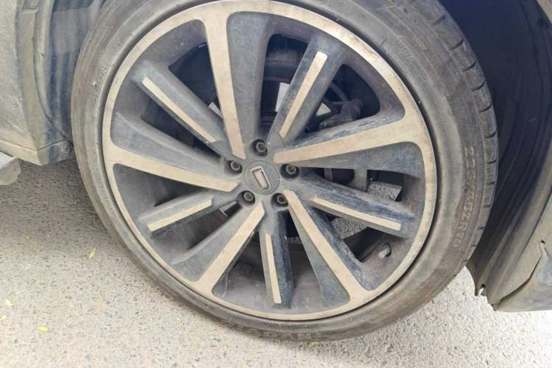 Used Bestune T77 2019 230 TID Automatic Prestige Version China VI Right Front Wheel Hub