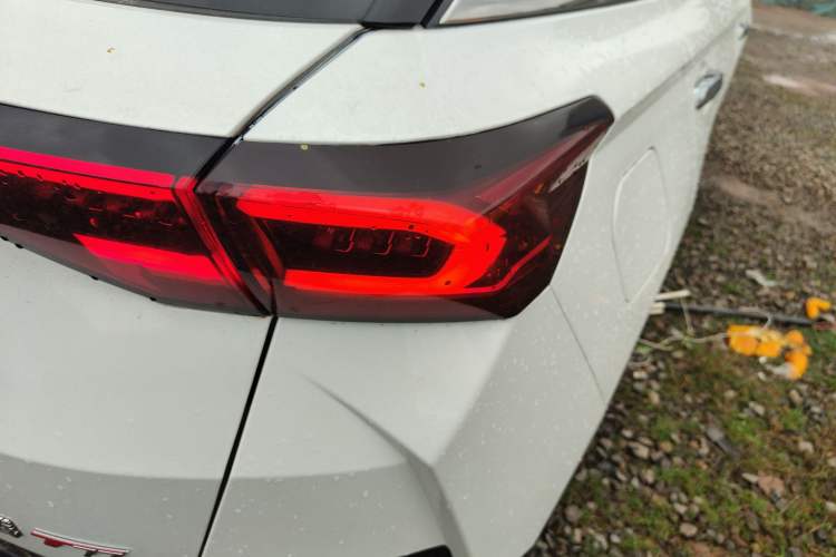 Used Bestune T77 2019 230 TID Automatic Luxury Version National V Right Rear Taillight