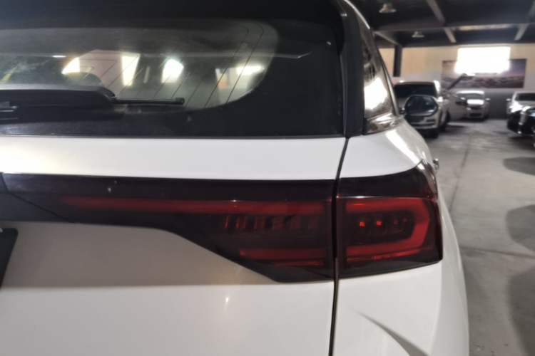 Used Bestune T77 2019 230 TID Automatic Luxury Version National V Right Rear Taillight