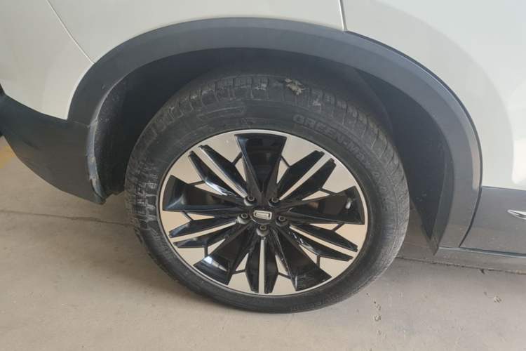 Used Bestune T77 2019 Facelift 230 TID Automatic Luxury Version China V Emission Standard Right Rear Wheel Hub