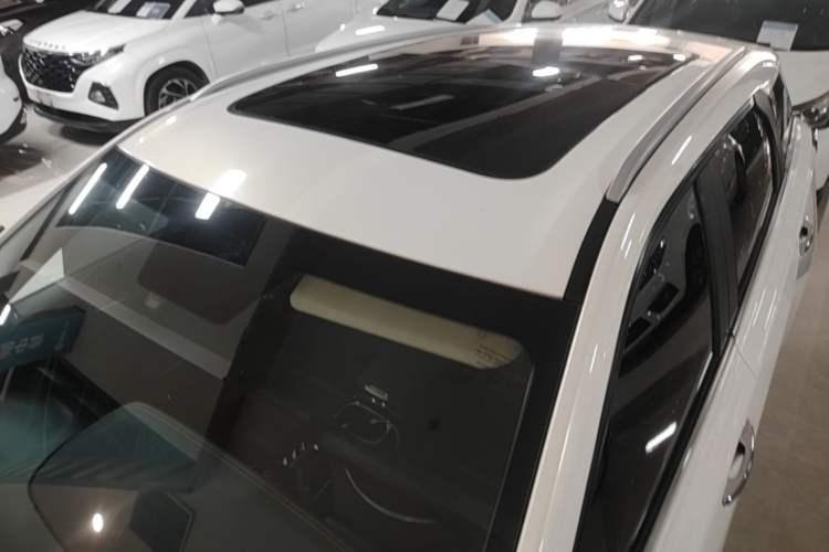 Used Bestune T77 2019 230 TID Automatic Luxury Version National V Roof