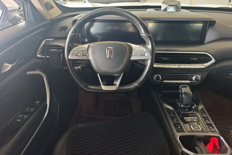 Used Bestune T77 2019 230 TID Automatic Prestige Version China V Steering Wheel