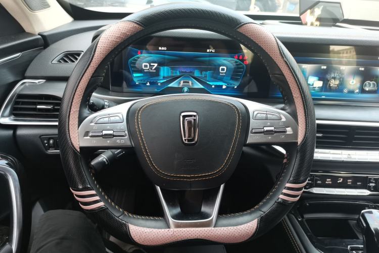 Used Bestune T77 2019 230 TID Automatic Prestige Version China VI Steering Wheel