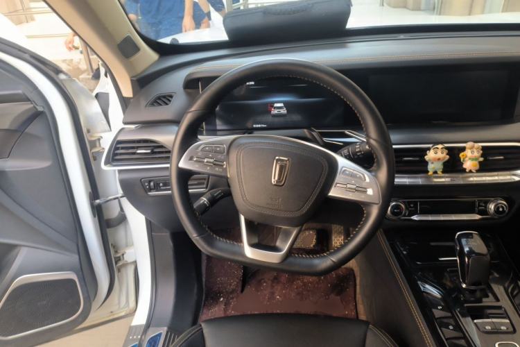 Used Bestune T77 2019 230 TID Automatic Prestige Version China V Emission Standard Steering Wheel