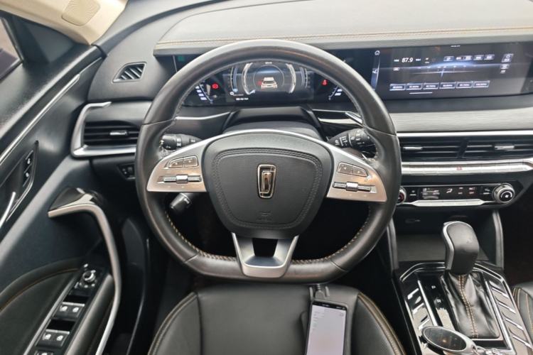 Used Bestune T77 2019 230 TID Automatic Luxury Version China VI Emission Standard Steering Wheel
