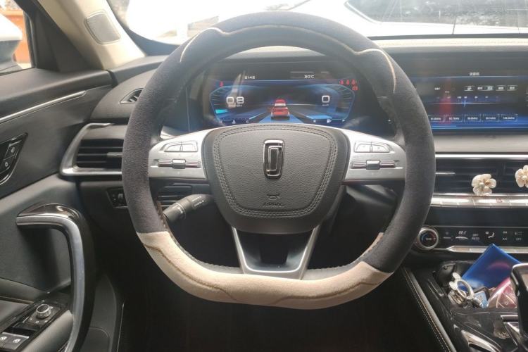 Used Bestune T77 2019 230 TID Automatic Prestige Version China VI Emission Standard Steering Wheel