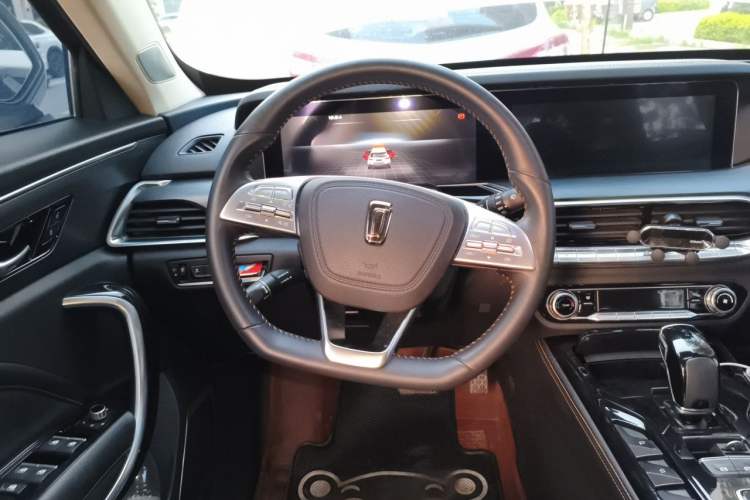 Used Bestune T77 2019 230 TID Automatic Prestige Version China V Emission Standard Steering Wheel