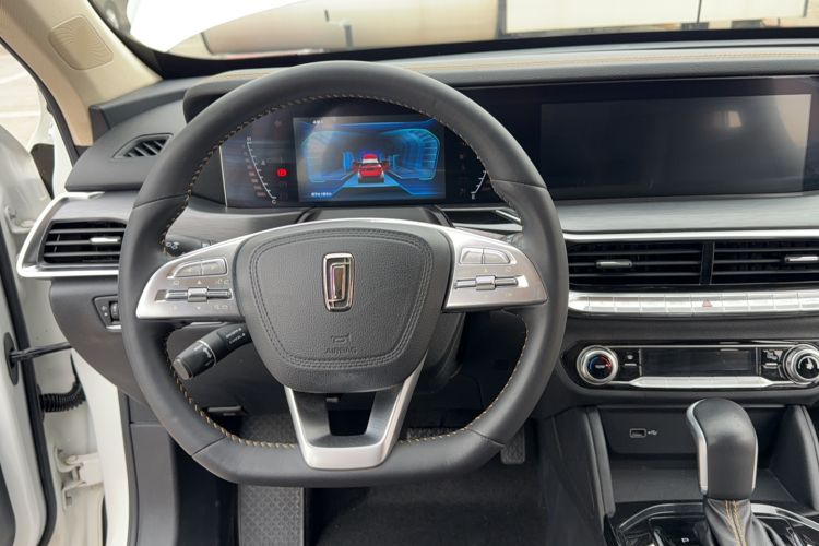 Used Bestune T77 2019 230 TID Automatic Luxury Version China VI Emission Standard Steering Wheel