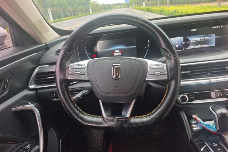 Used Bestune T77 2019 230 TID Automatic Luxury Version China VI Emission Standard Steering Wheel