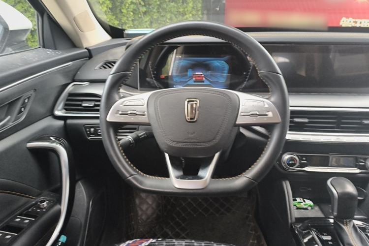 Used Bestune T77 2019 230 TID Automatic Luxury Version China VI Emission Standard Steering Wheel