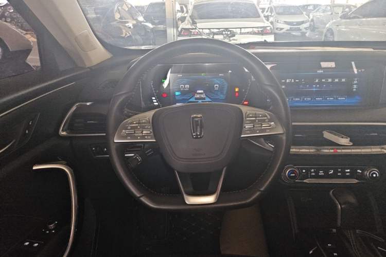 Used Bestune T77 2019 230 TID Automatic Luxury Version China VI Emission Standard Steering Wheel