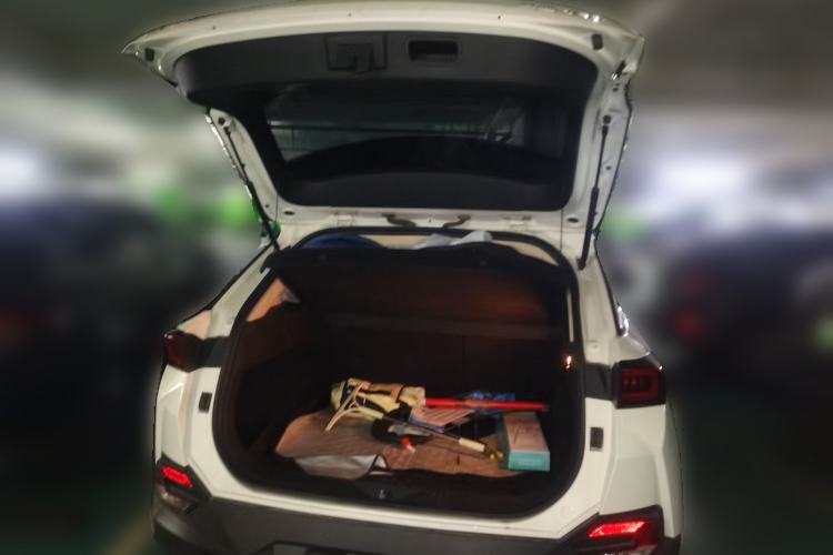 Used Bestune T77 2019 230 TID Automatic Luxury Version National V Trunk