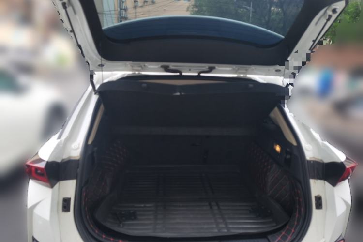 Used Bestune T77 2019 230 TID Automatic Prestige Version China V Trunk