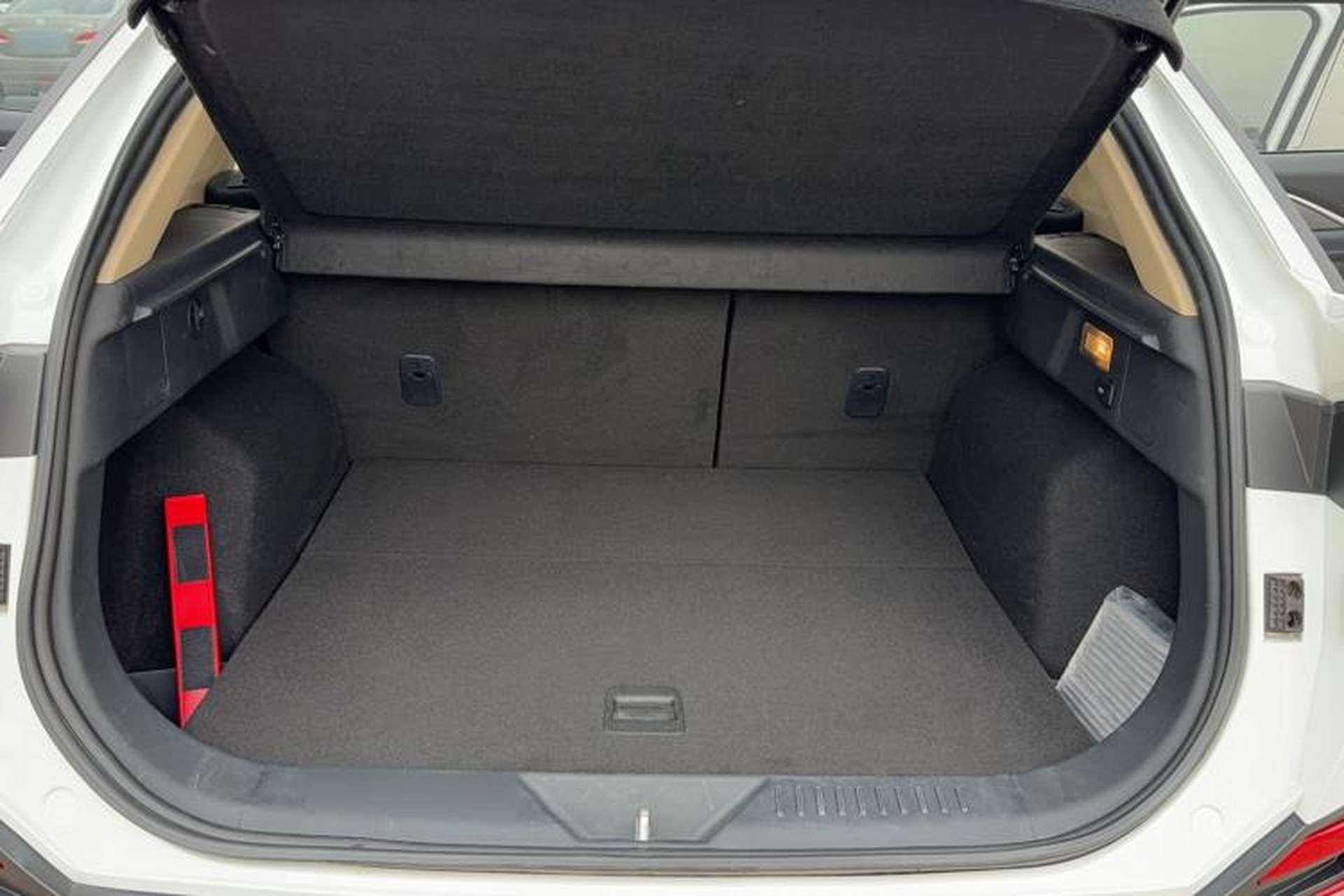 Used Bestune T77 2019 230 TID Automatic Luxury Version China VI Emission Standard Trunk