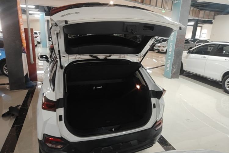 Used Bestune T77 2019 230 TID Automatic Luxury Version National V Trunk