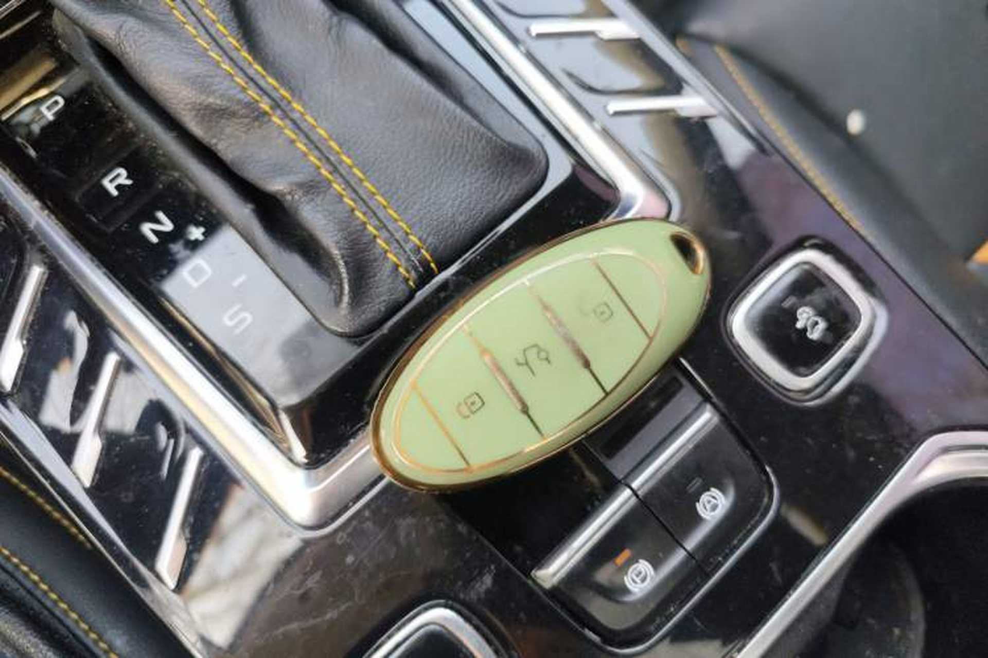 Used Bestune T77 2019 230 TID Automatic Luxury Version China VI Emission Standard Vehicle Key